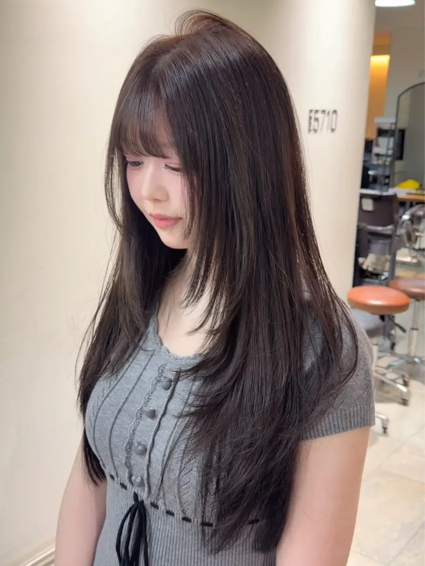 ロング カラー ヘアアレンジ カット ヘアカラー トリートメント ヘアセット 韓国ヘア/レイヤー/ 🩶ツブラ🩶のヘアスタイル