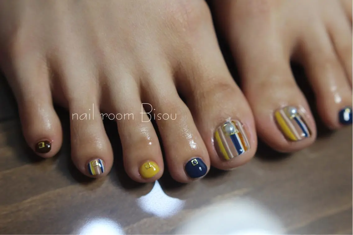ネイル フットネイル Negishi Akiのネイルデザイン