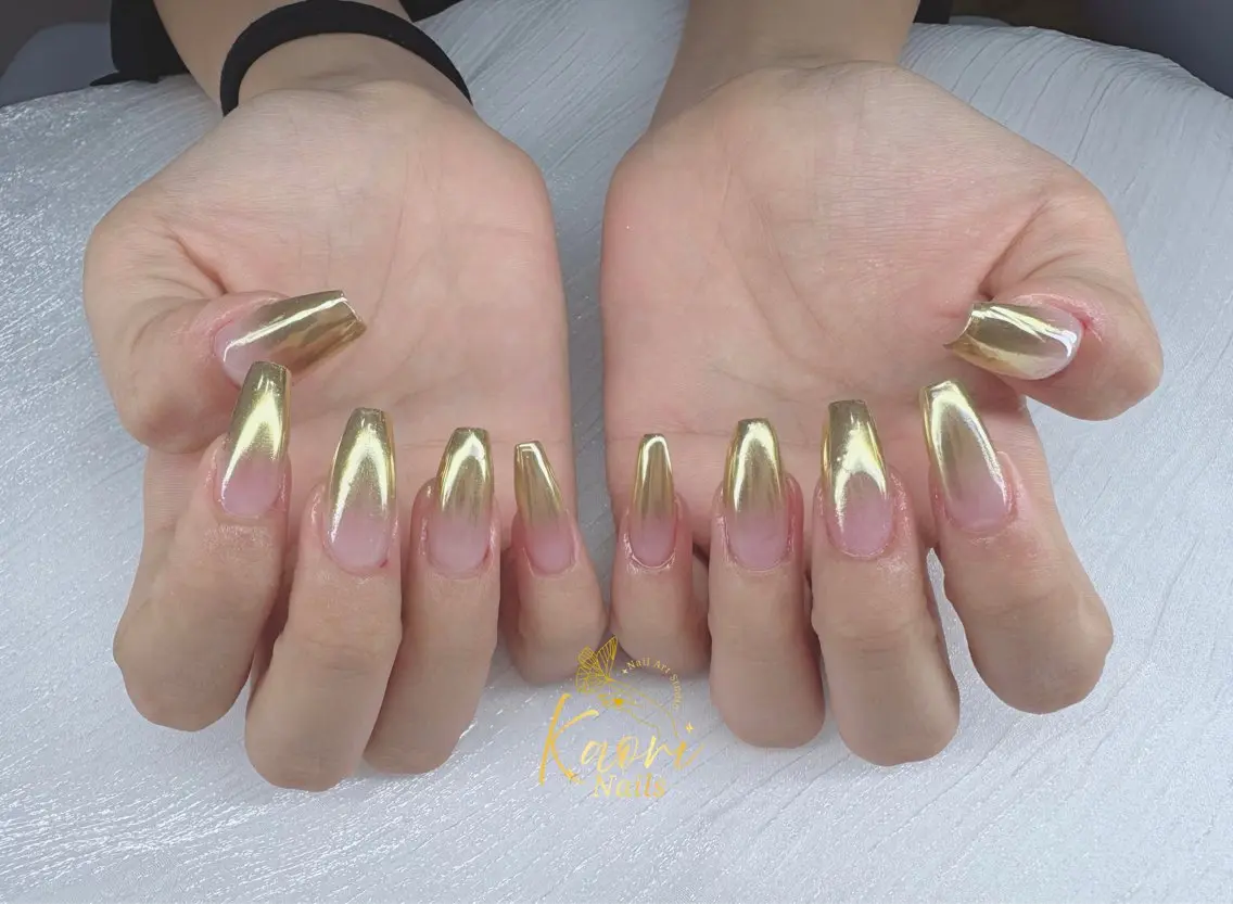 ネイル チークネイル ドット フレンチネイル ジェルネイル グラデーション Kaori Nailのネイルデザイン