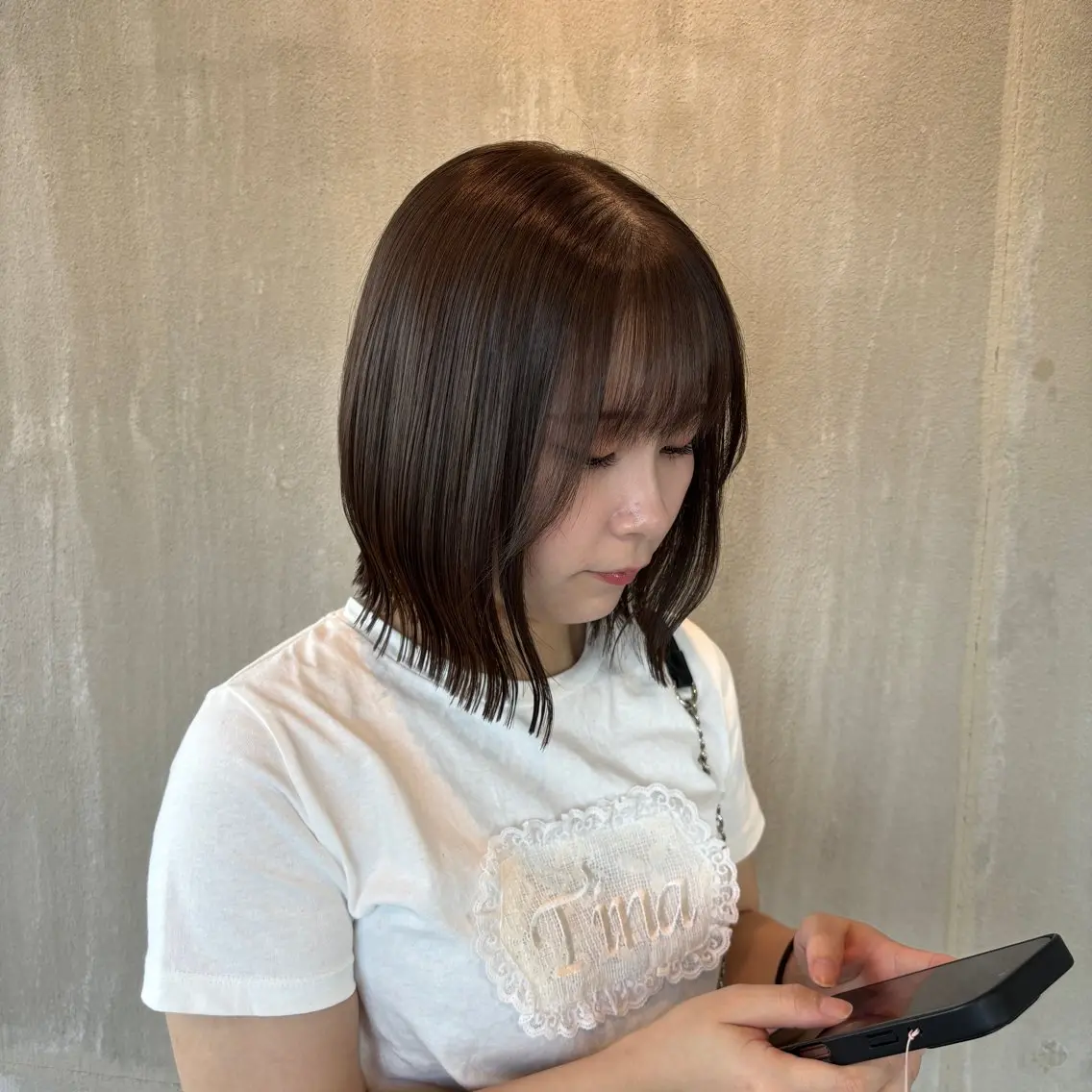ショート カラー ブラウンカラー カット ヘアカラー 小木曽 里華のヘアスタイル