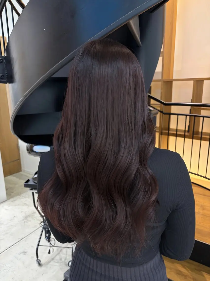 ロング カラー パーマ ヘアアレンジ ベージュカラー 透明感カラー 韓国風ヘア レイヤーカット カット ヘアカラー 中顔面短縮カット🪽 レイヤー🥀コウヘイのヘアスタイル