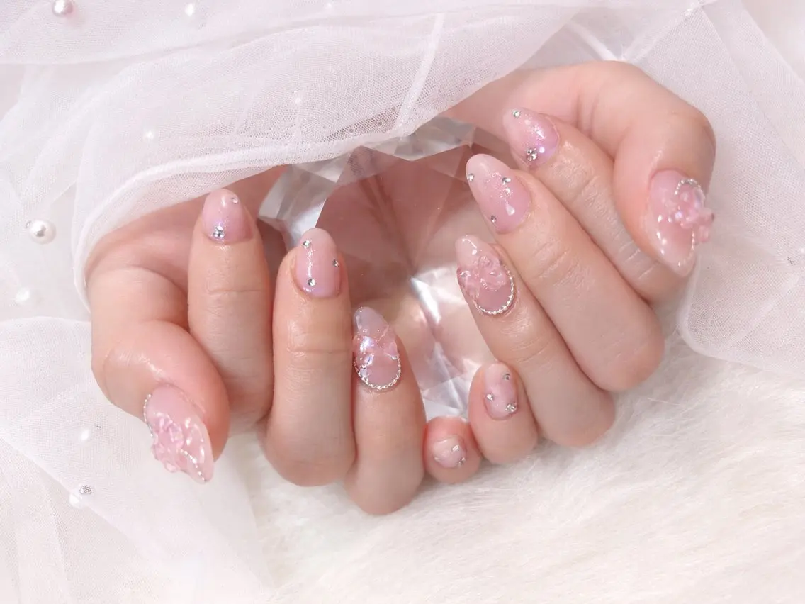 ネイル 氷ネイル・うるうるネイル キラキラネイル ピンク ハンドネイル chamo YUIのネイルデザイン