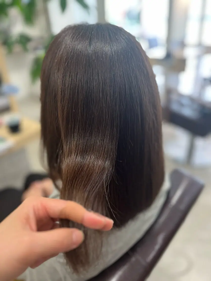 セミロング パーマ 縮毛矯正 nicahair maiのヘアスタイル