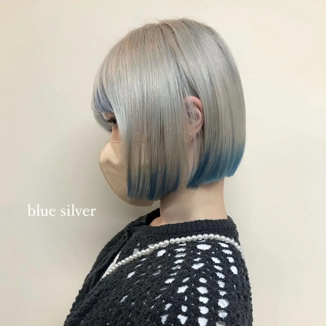 ショート カラー レイヤー/ボブ/透明 感カラー/佐藤奈由のヘアスタイル