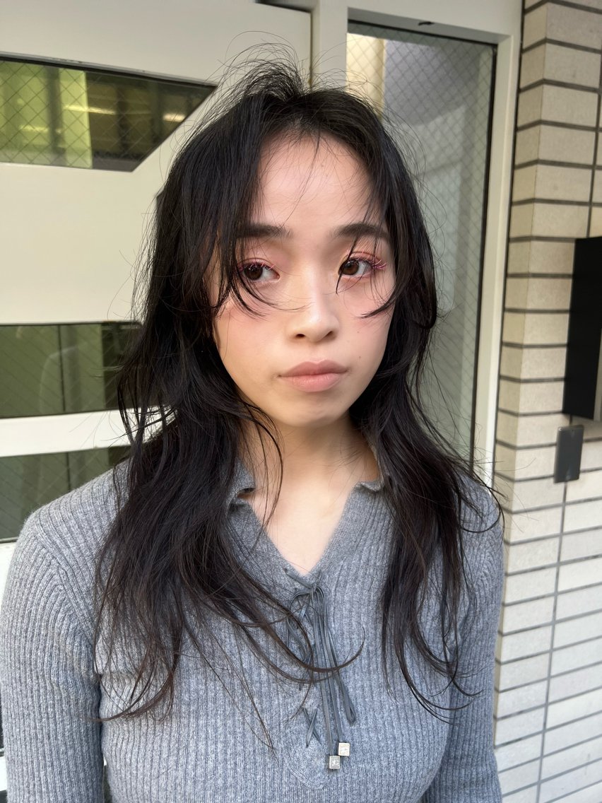 カラー NERO　清水 美琴のヘアスタイル