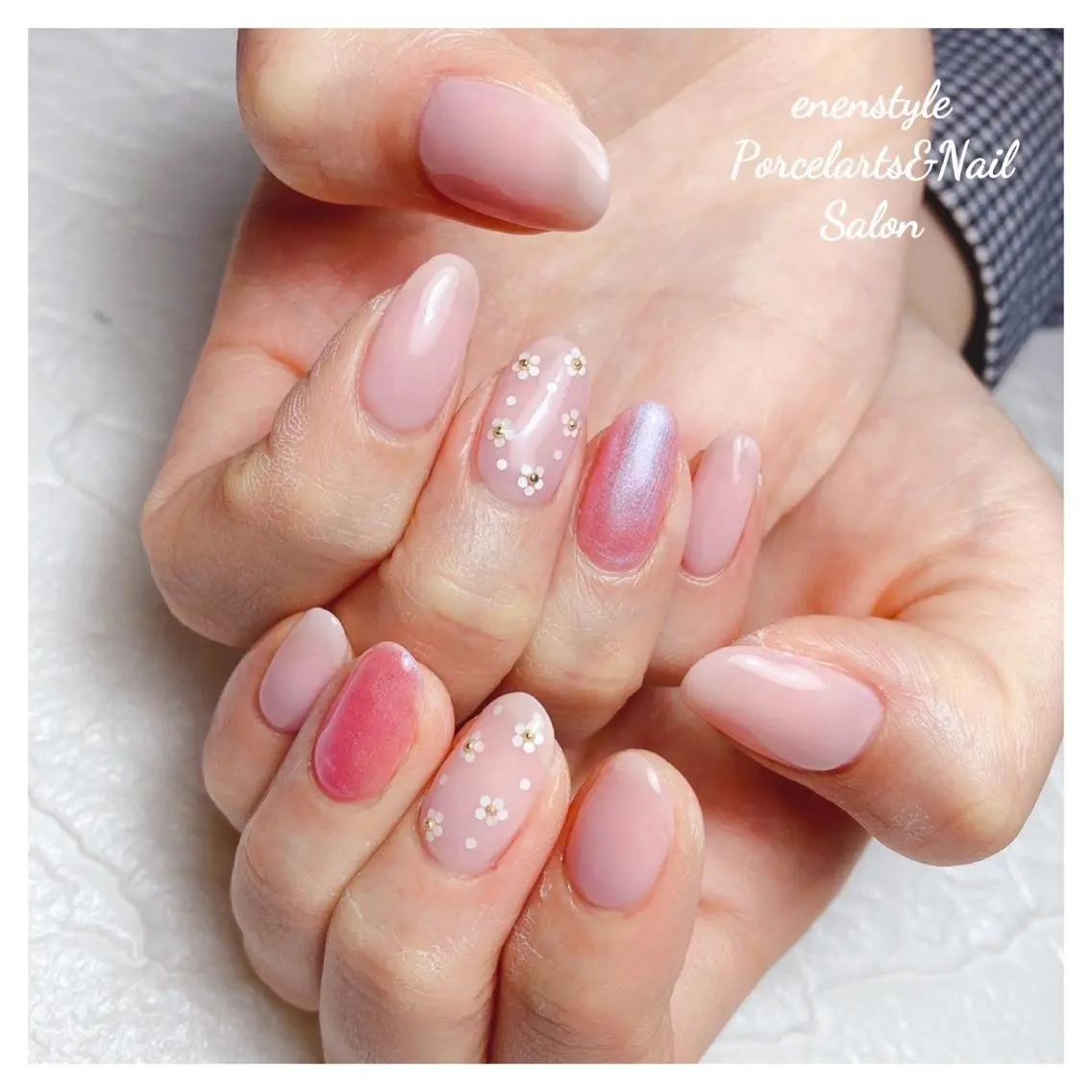 ミディアム ネイル 🐾enen style 🐾のネイルデザイン