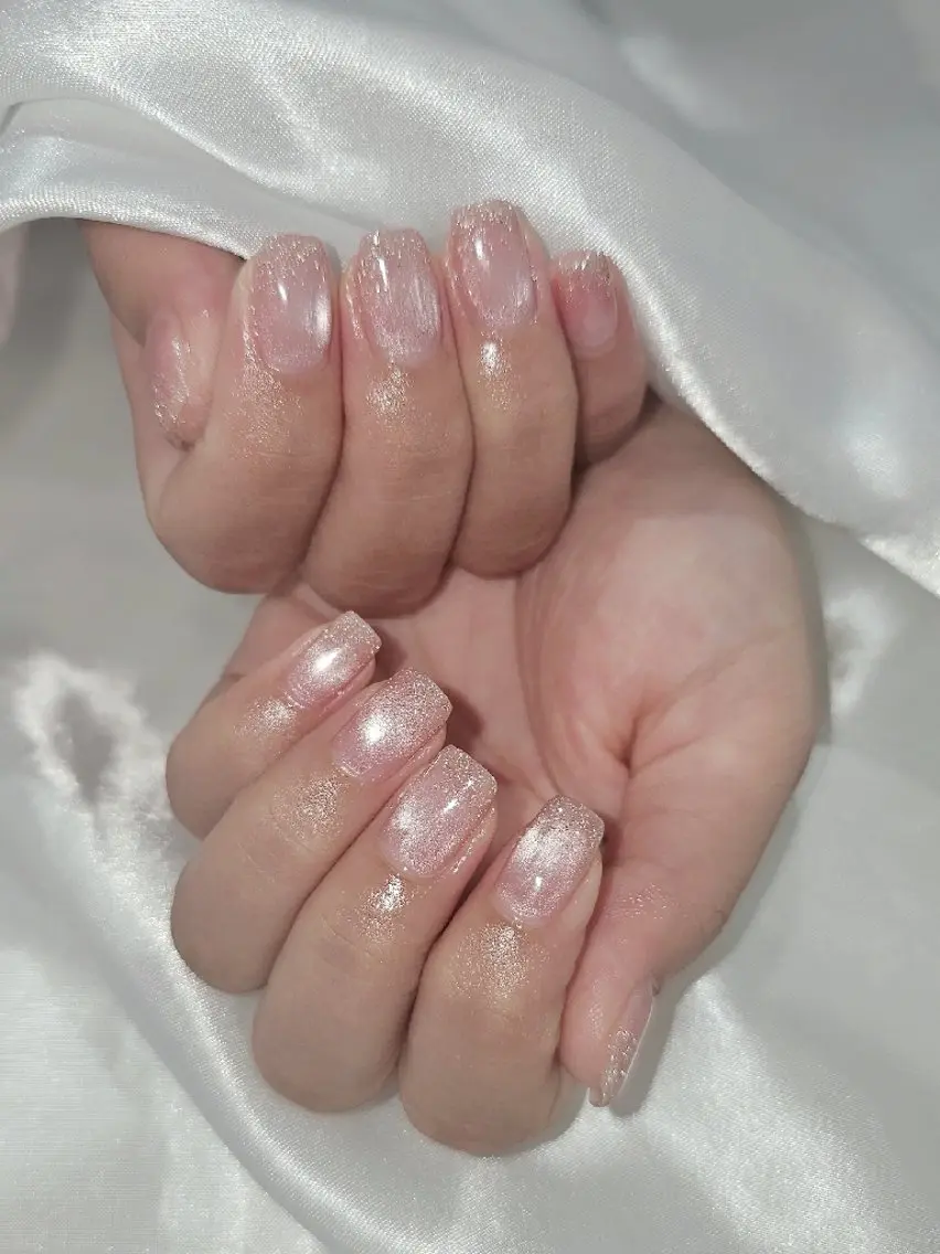 ネイル フラッシュネイル キラキラネイル マグネットネイル Ra: Nail   라: 네일のネイルデザイン