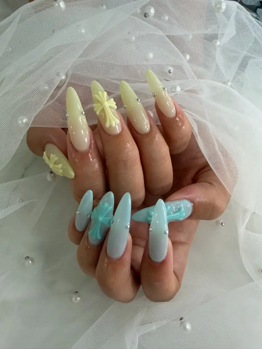 ネイル ハンドネイル Mermaid Nail saraのネイルデザイン