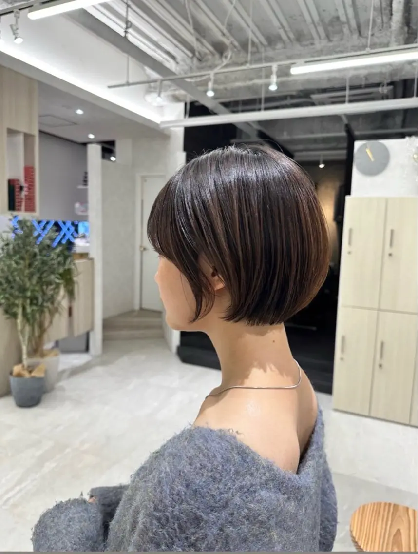 5.6限定バッサリカット　ボブショートのみの写真