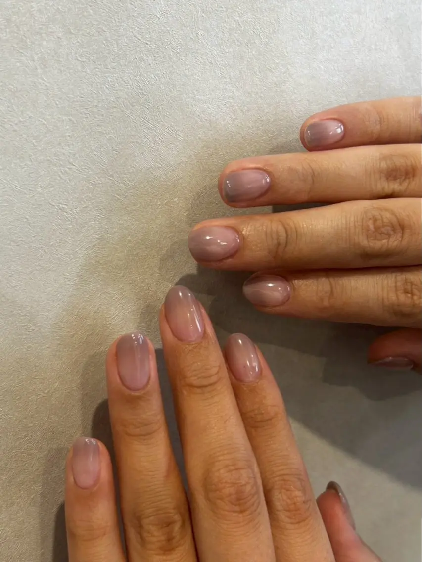ネイル クリアネイル グラデーション ハンドネイル 加藤 朱莉のネイルデザイン