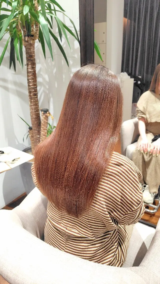 ロング パーマ 縮毛矯正 小河 恵子のヘアスタイル