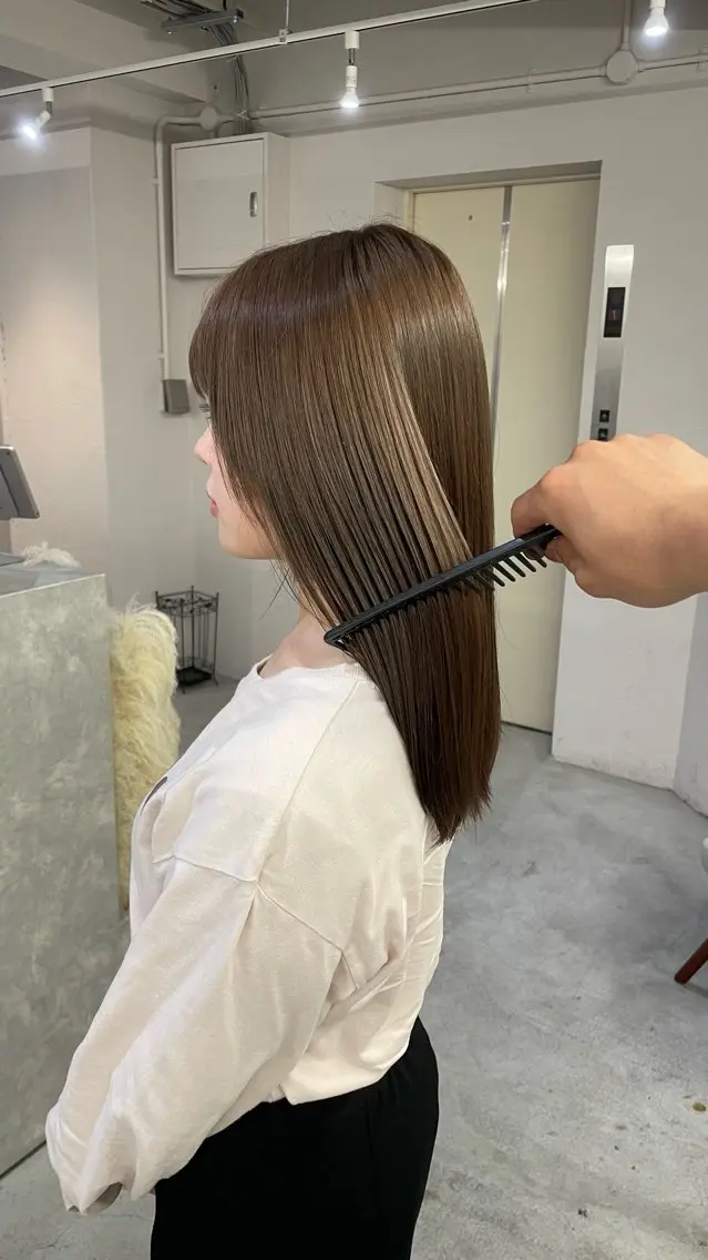 セミロング ヘアカラー 🇦🇺/ゆうと /バレイヤージュのヘアスタイル