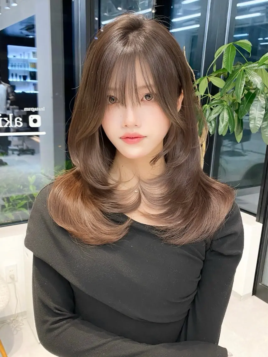 セミロング カット ヘアカラー トリートメント 🌙レイヤー/透明感 髪質改善/宮田💫のヘアスタイル