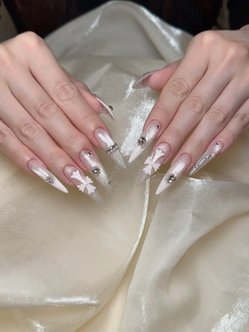ネイル ハンドネイル ENsalon akiのネイルデザイン