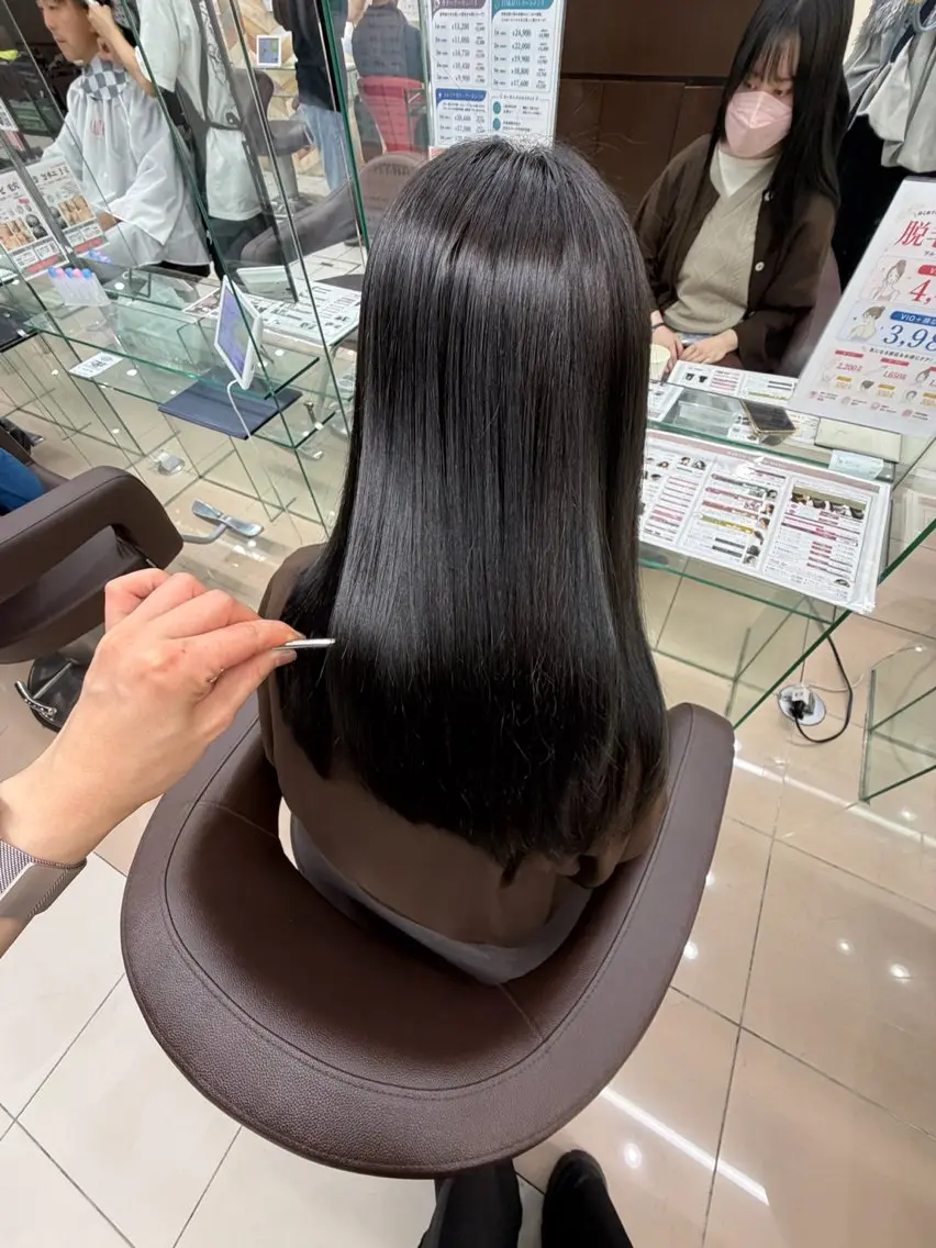 ロング くせ毛 髪質改善 縮毛矯正 トリートメント 酸性ストレート 髪質改善デザイナー kazu🐰のヘアスタイル