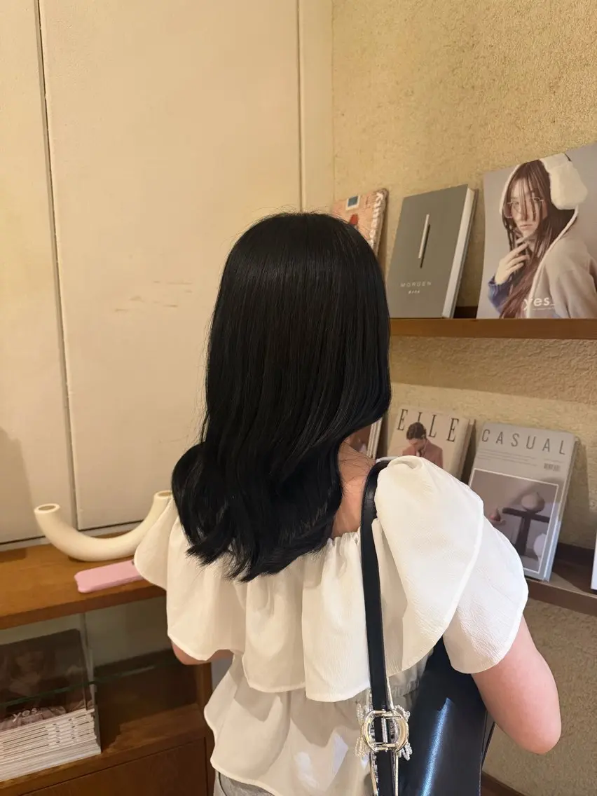 セミロング カラー ヘアカラー Sion🍀 カラー／大阪／堀江のヘアスタイル