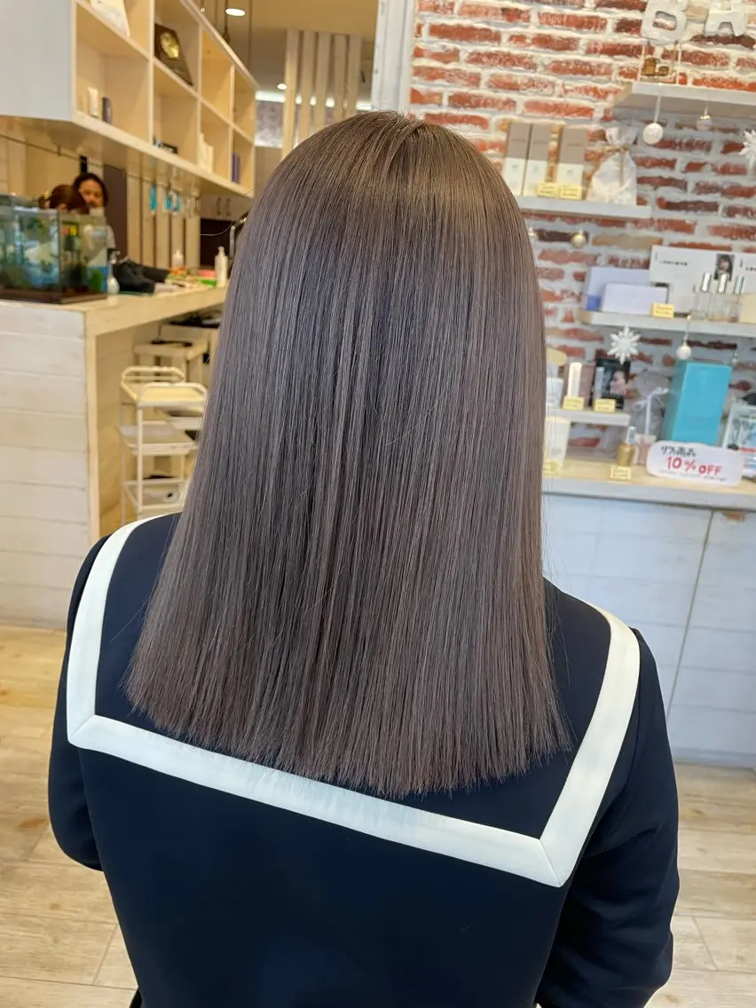 セミロング カラー ダブルカラー 東恩納 誠のヘアスタイル
