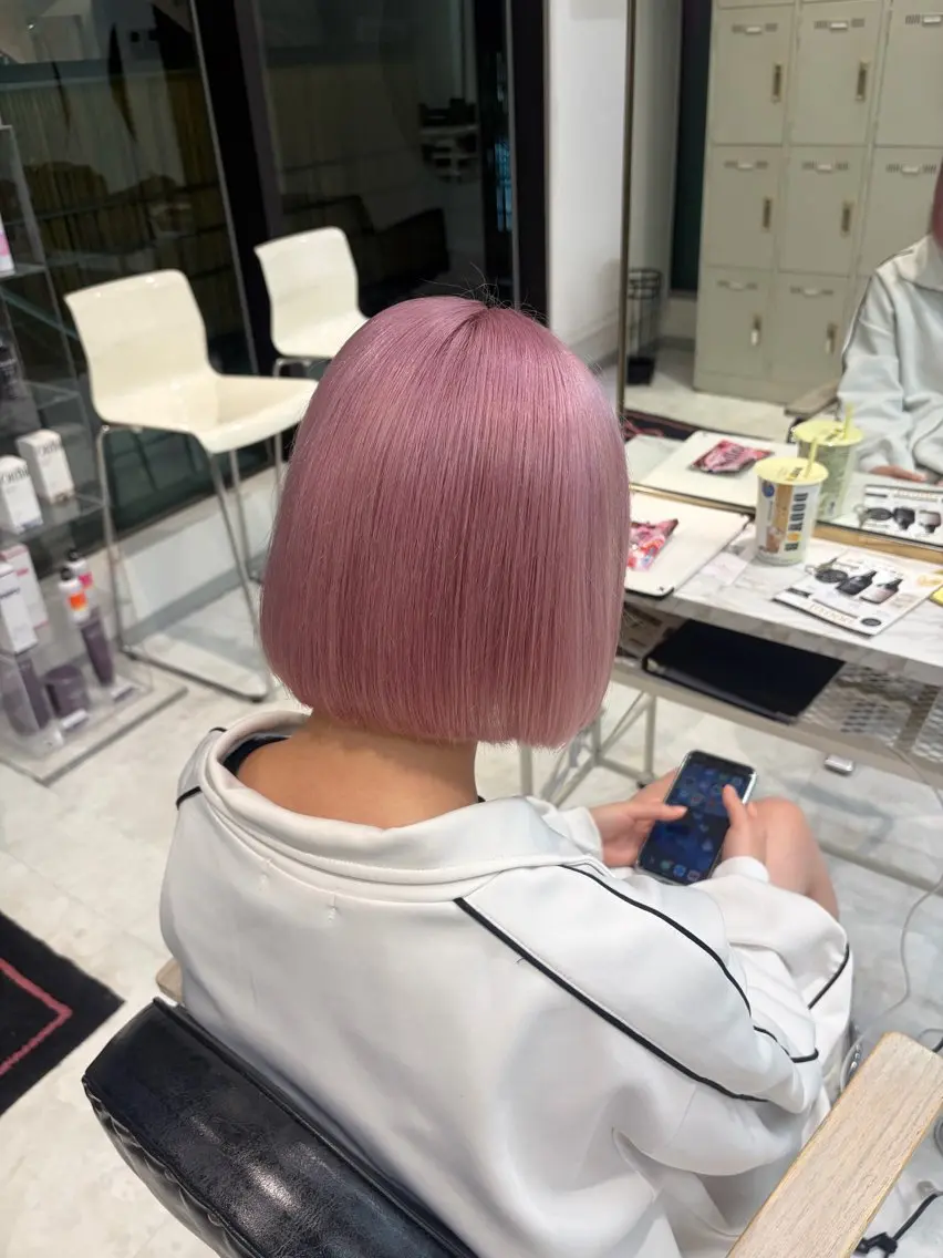 ショート カラー ヘアカラー トリートメント ヘアセット ハイトーン/レイヤー 🦋🥀Shuriのヘアスタイル