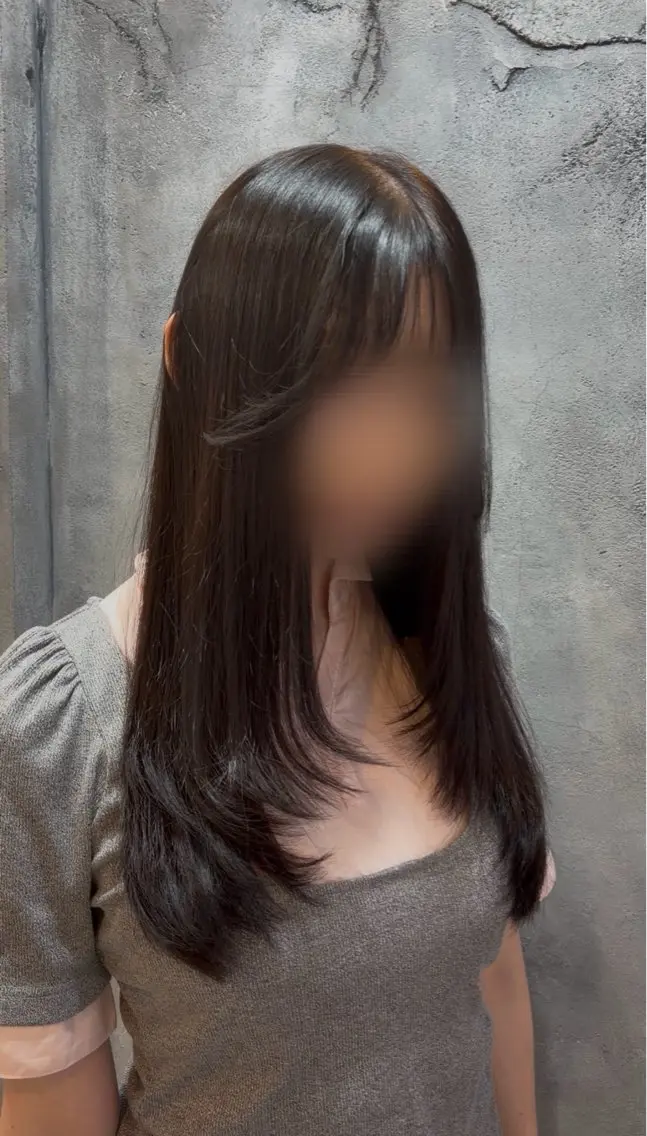 ロング レイヤーカット ロング カット ヘアカラー éme.山口平井店 /yu-kiのヘアスタイル
