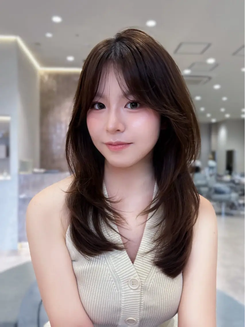 セミロング カラー レイヤーカット ヘアカラー トリートメント 赤み消しカラー🤎✨ 藤川　友希のヘアスタイル