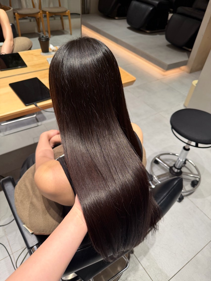 ロング トリートメント ヘアセット 葵海🤎 艶カラー/縮毛矯正のヘアスタイル