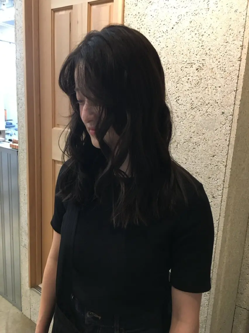 ミディアム カラー ヘアカラー KAAI ㅤのヘアスタイル