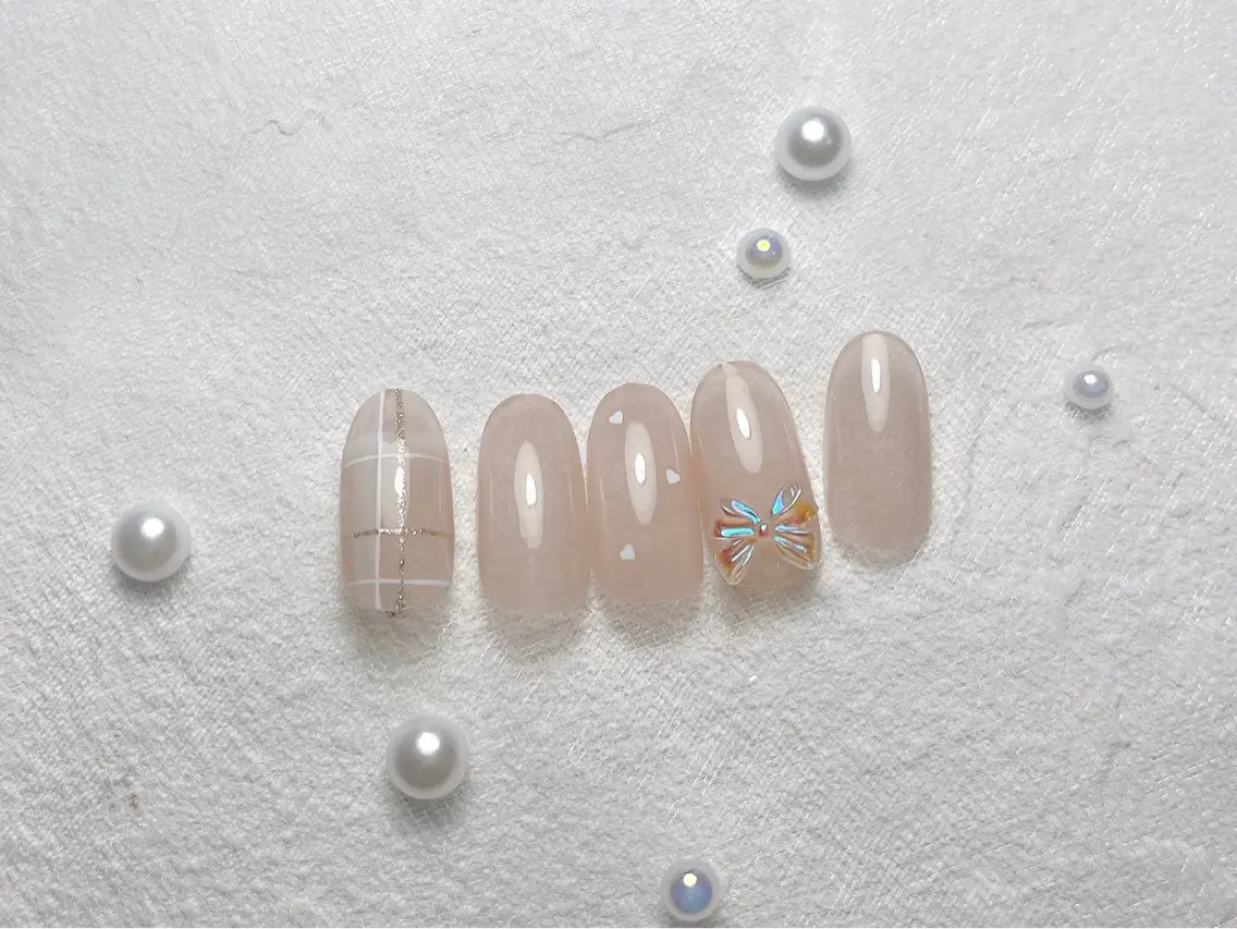 ネイル オーロラネイル フットネイル フレンチネイル ジェルネイル マグネットネイル kiki nail たまプラーザのネイルデザイン