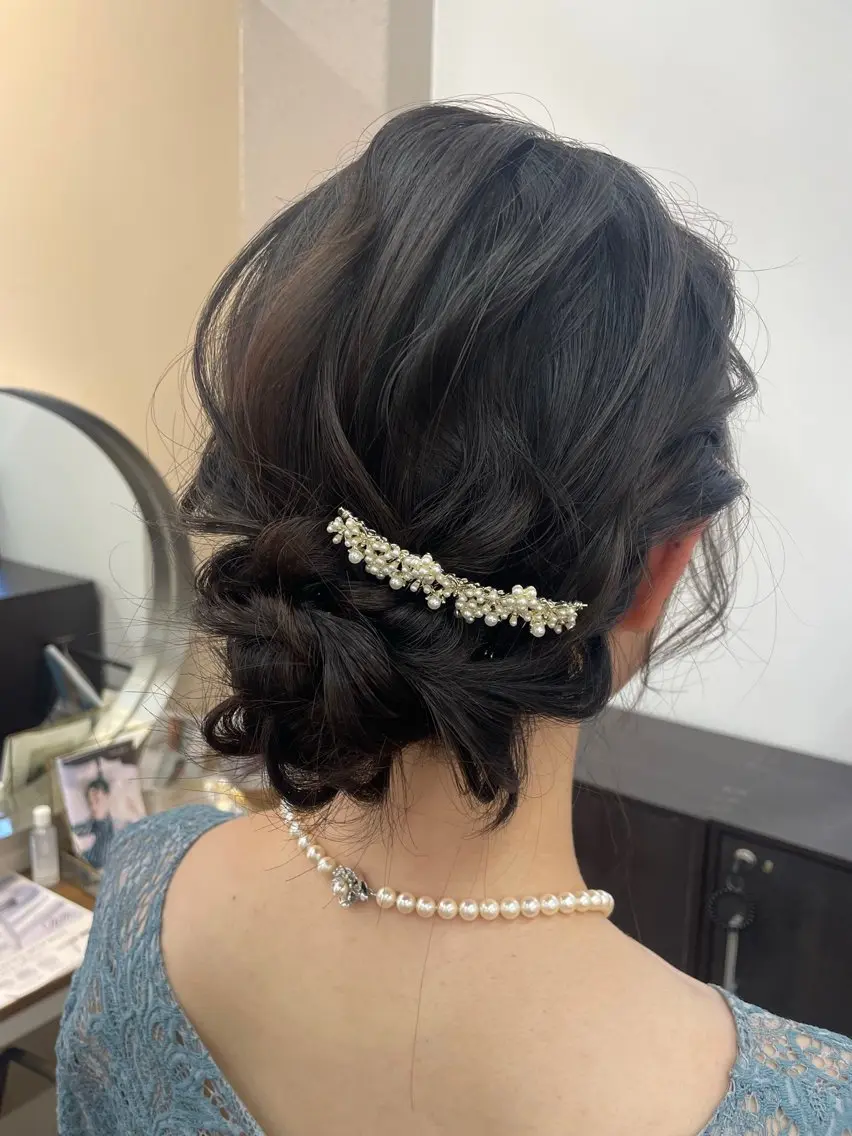 セミロング ヘアセット くすみベージュカラー 🪻HARUKAのヘアスタイル