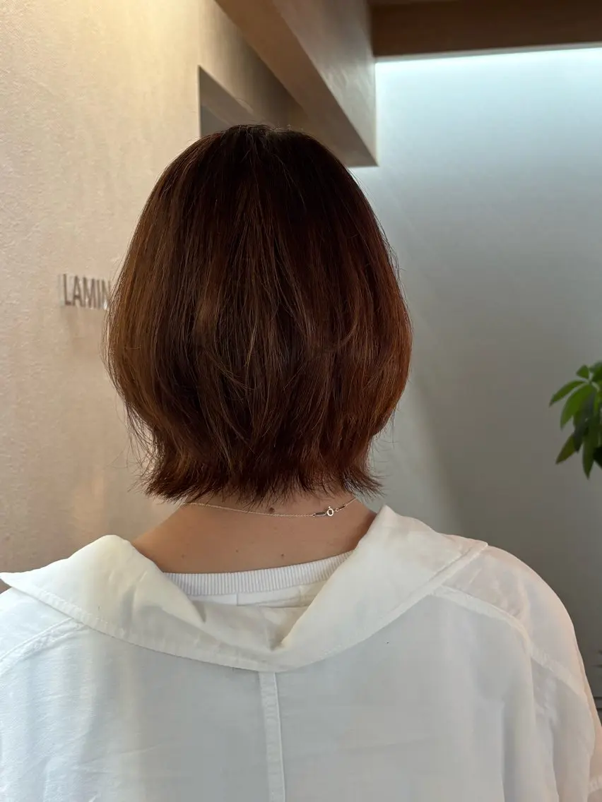 ミディアム カラー くびれヘア カット ヘアカラー トリートメント ヘッドスパ MA NAのヘアスタイル