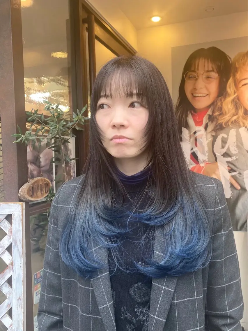 セミロング レイヤーカット ウチダ ユウヤのヘアスタイル