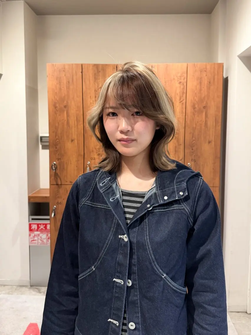 ミディアム ハイライト カット ヘアカラー メンズミディアム☁️ ✨抜け感ヘア/下村迅のヘアスタイル