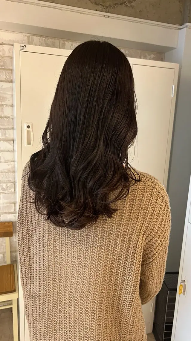 セミロング カラー 渋谷　縮毛矯正 髪質改善　今泉ひろきのヘアスタイル