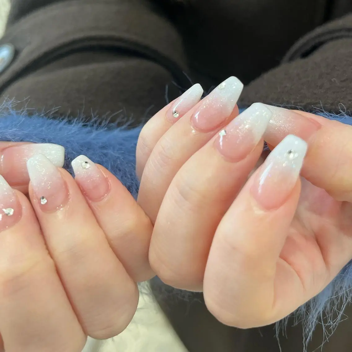 ネイル グラデーション prunelle .のネイルデザイン