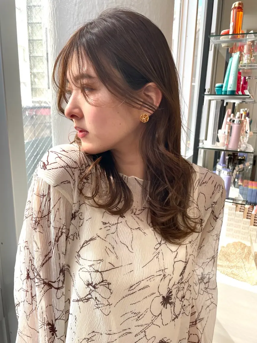 セミロング sunny side 大名　りょう👸🏼のヘアスタイル