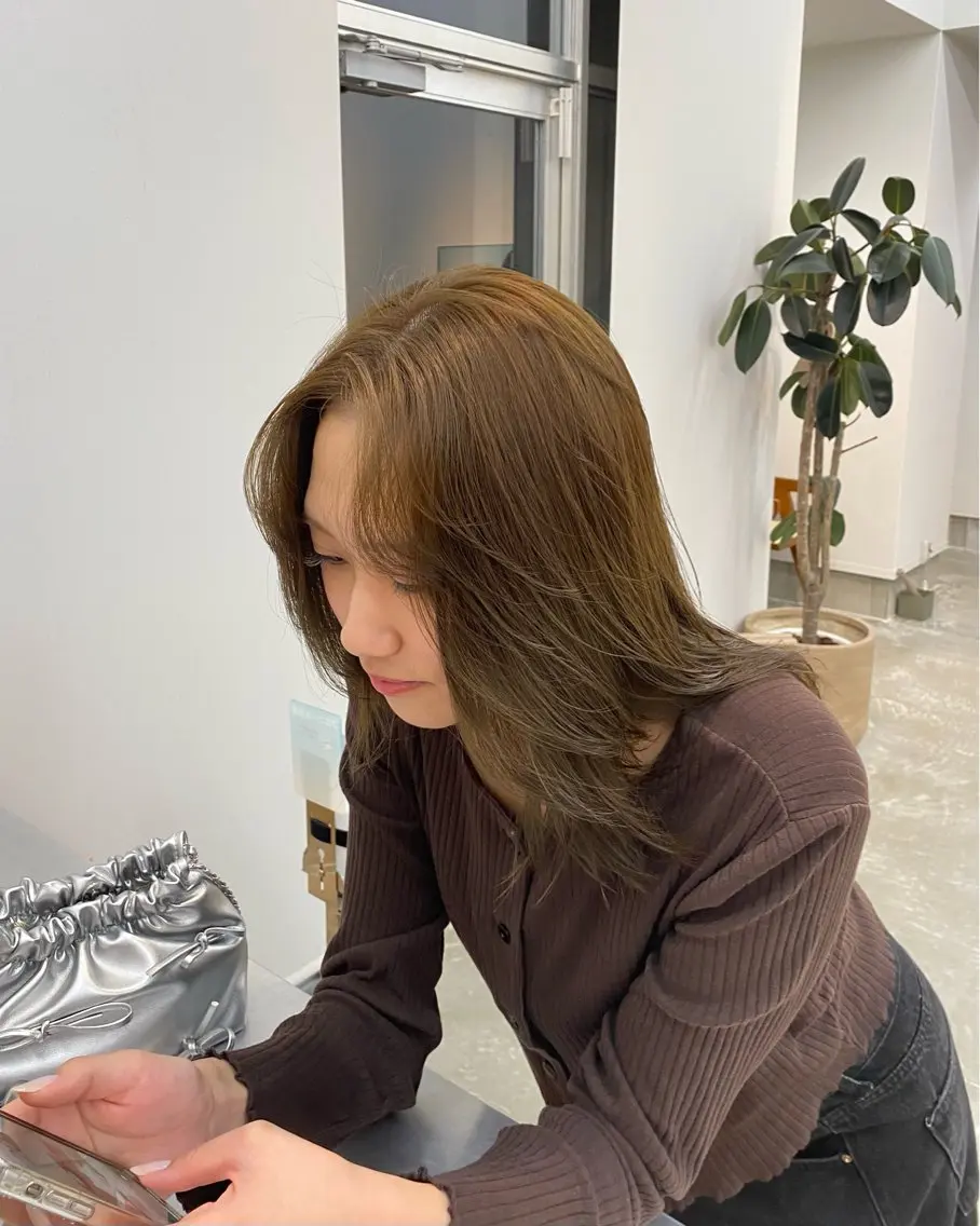 ロング カラー ヘアカラー トリートメント HAFU itsukiのヘアスタイル