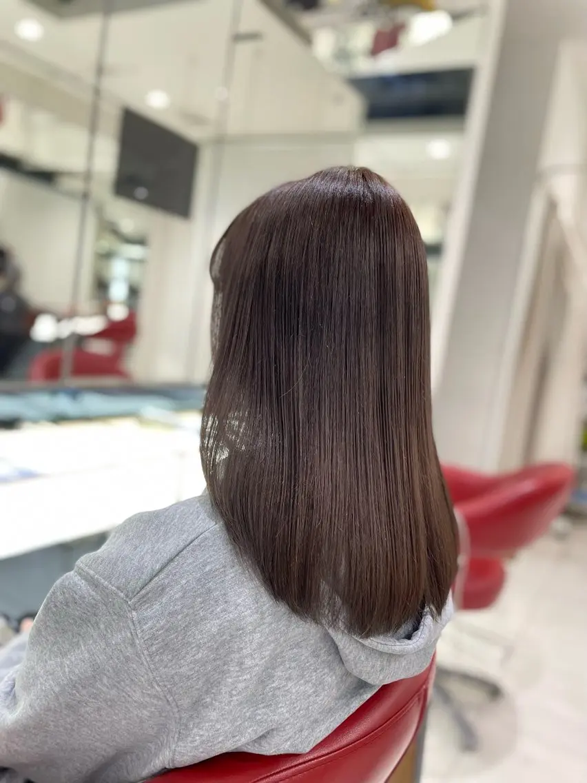 【ミニモ学割U24｜学生人気No.1】透明感ブラウン＋カット＋TR 施術時間120分の写真