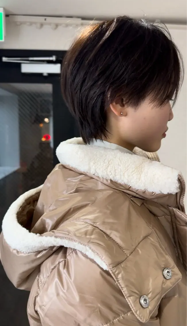 ショート カラー ハンサムショート ブラウンカラー ダークブラウン ショートヘア カット ヘアカラー トリートメント 田畑 智規のヘアスタイル