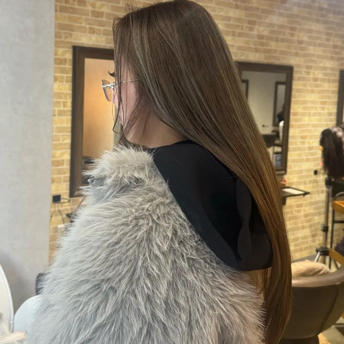 ロング カラー 🫧透明感カラー🫧 小松美穂のヘアスタイル