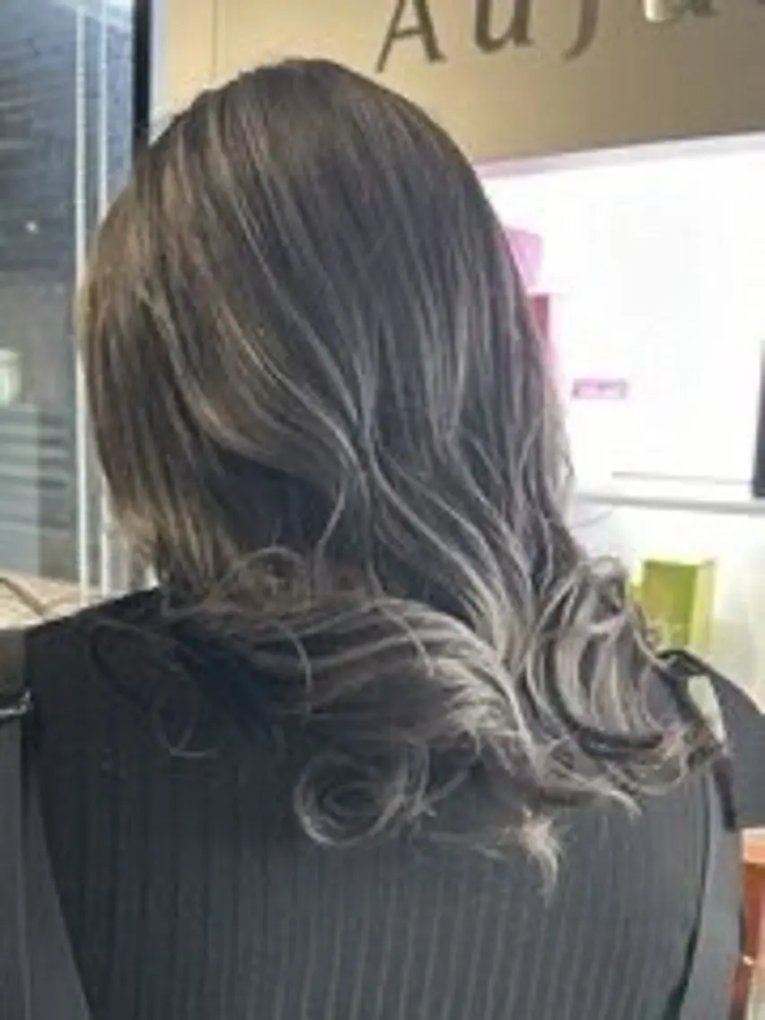 ロング カラー ヘアカラー ✨BLANCA SAYAKA✨のヘアスタイル