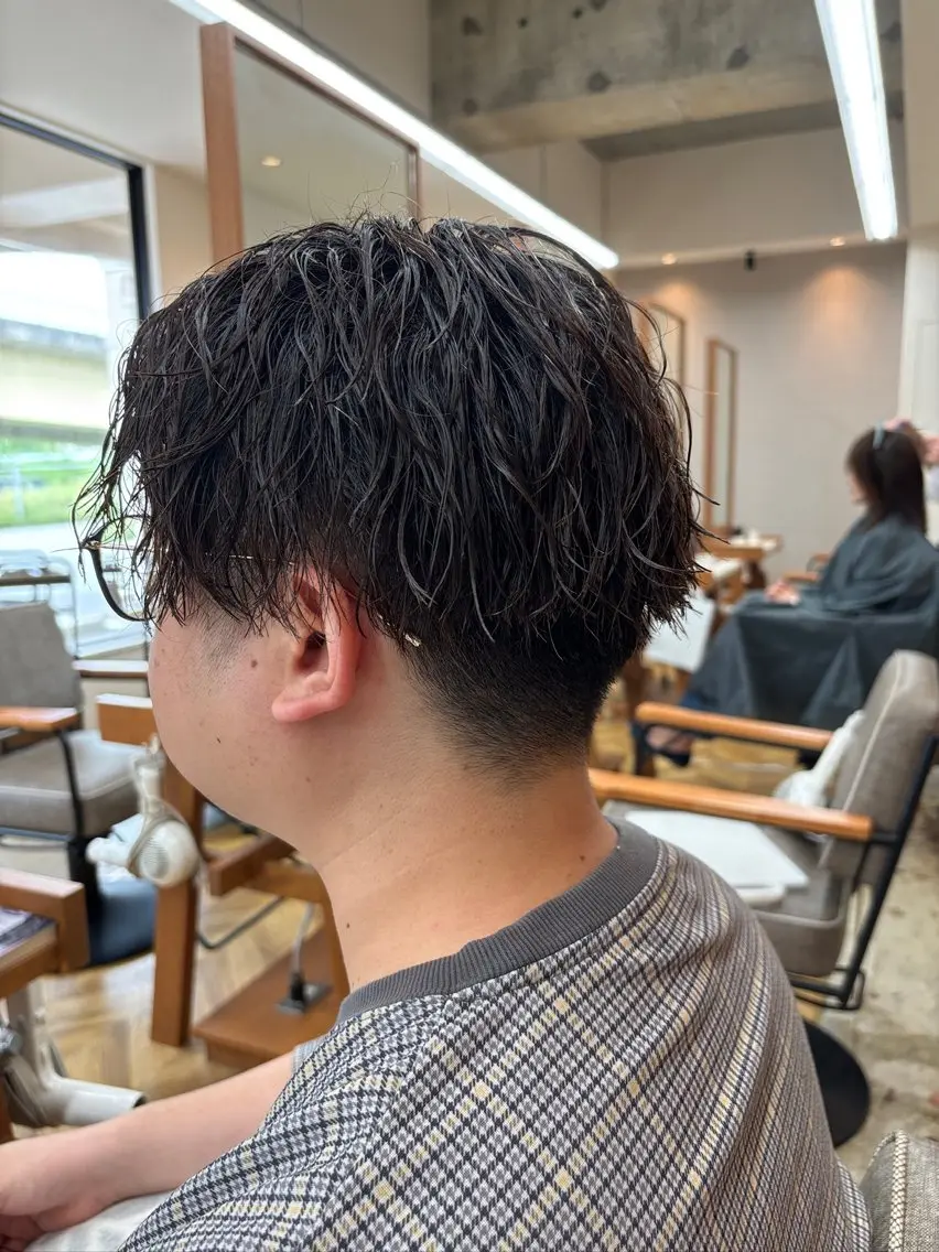 ショート メンズ 喜屋武 太智のヘアスタイル