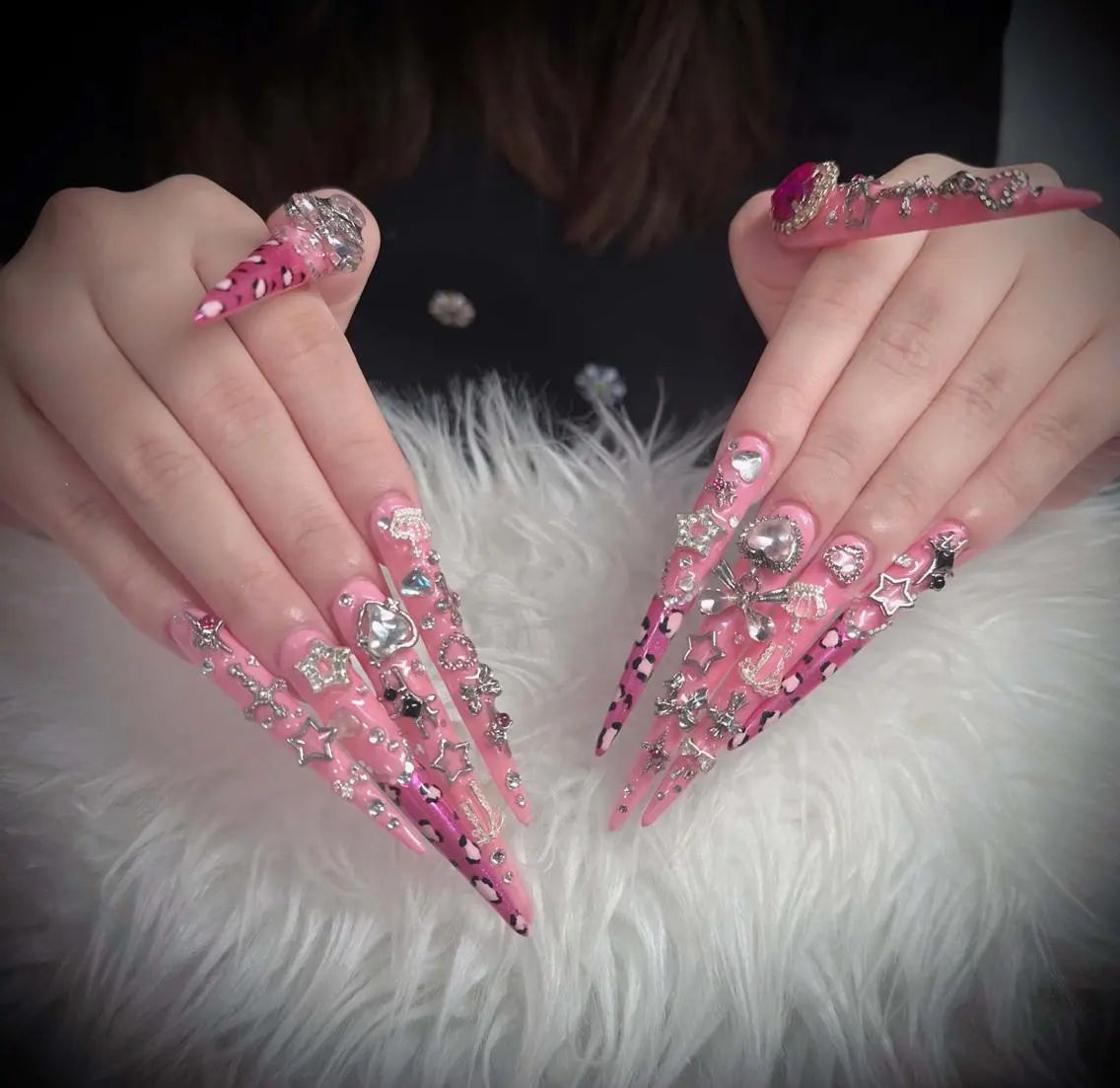 ネイル オーロラネイル フレンチネイル ジェルネイル ハロウィン キラキラネイル ハンドネイル H.baby Nail Salonのネイルデザイン