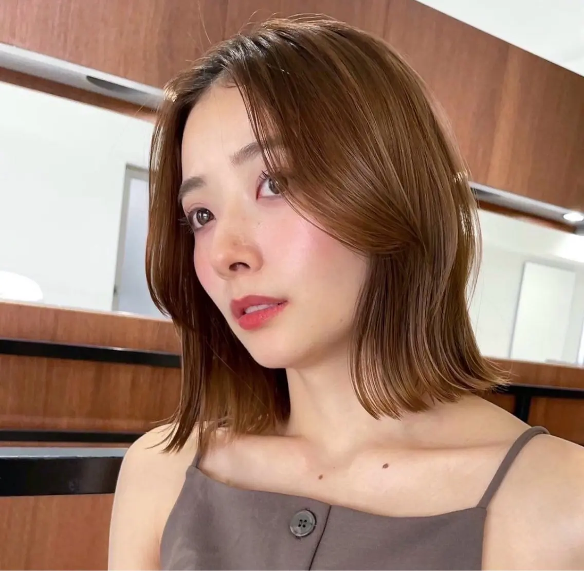 ショート カラー カット ヘアカラー ぱつっとボブ/透明感 カラー/ayakaのヘアスタイル