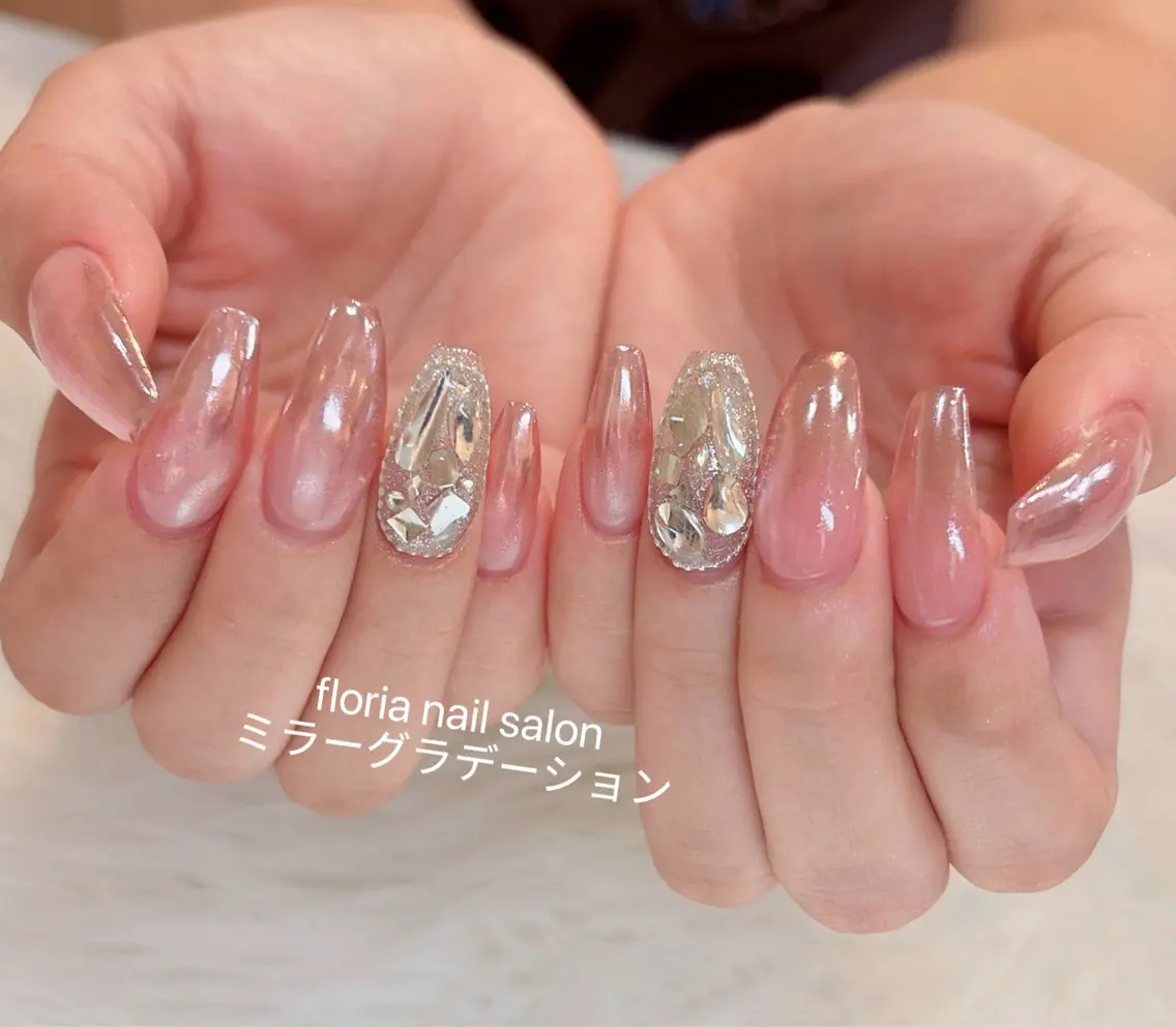 ネイル Floria キキのネイルデザイン