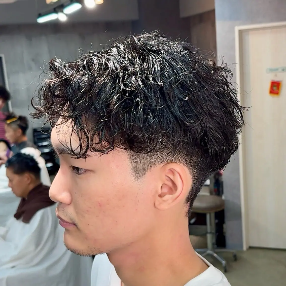 ショート パーマ ヘアアレンジ メンズ MENIN メンズ サロン 望月 涼太のヘアスタイル