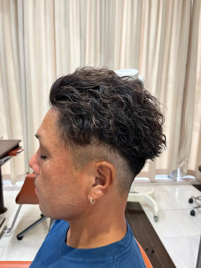 ショート パーマ メンズ メンズパーマ ツイストスパイラルパーマ スパイラルパーマ 🧊メンズ特化🧊 高木航希のヘアスタイル