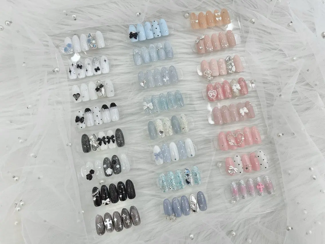 ネイル ハンドネイル MIYU 🩶のネイルデザイン