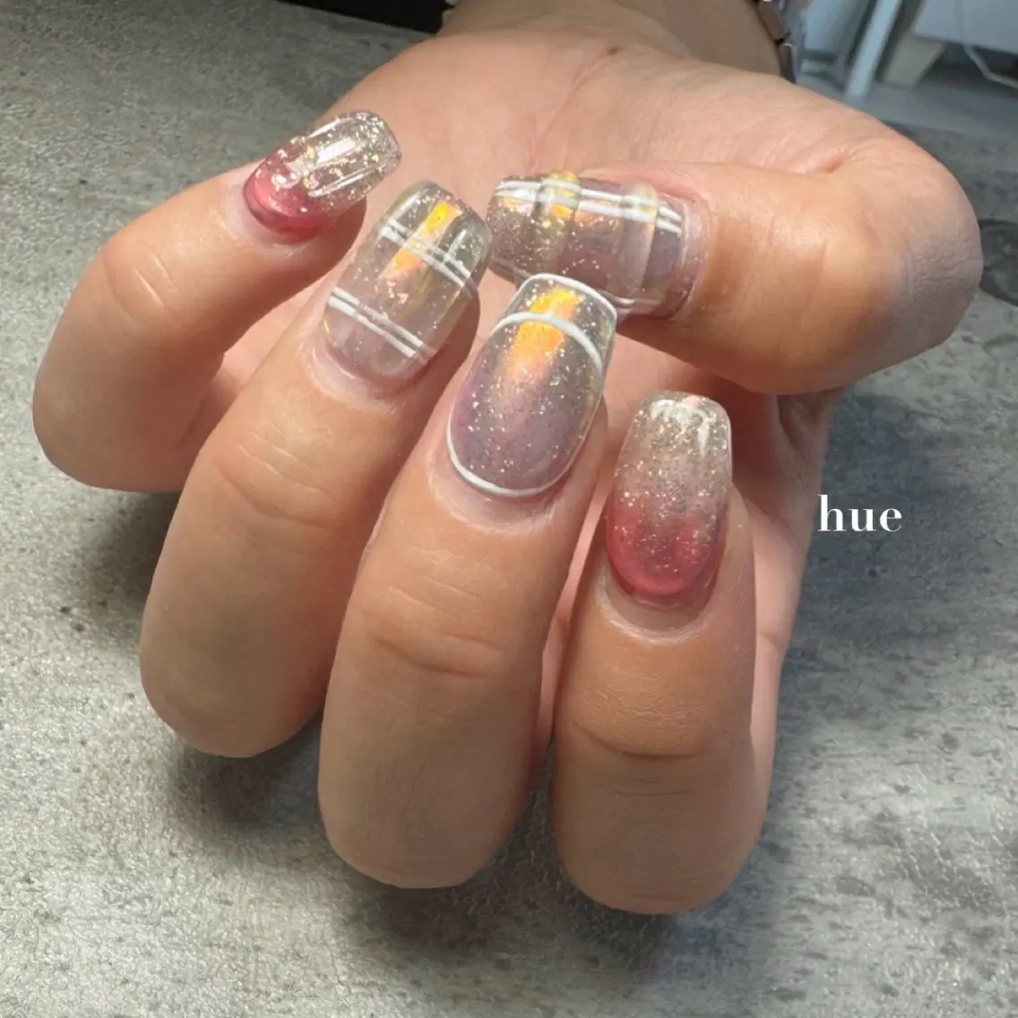 ネイル キラキラネイル hue nailのネイルデザイン