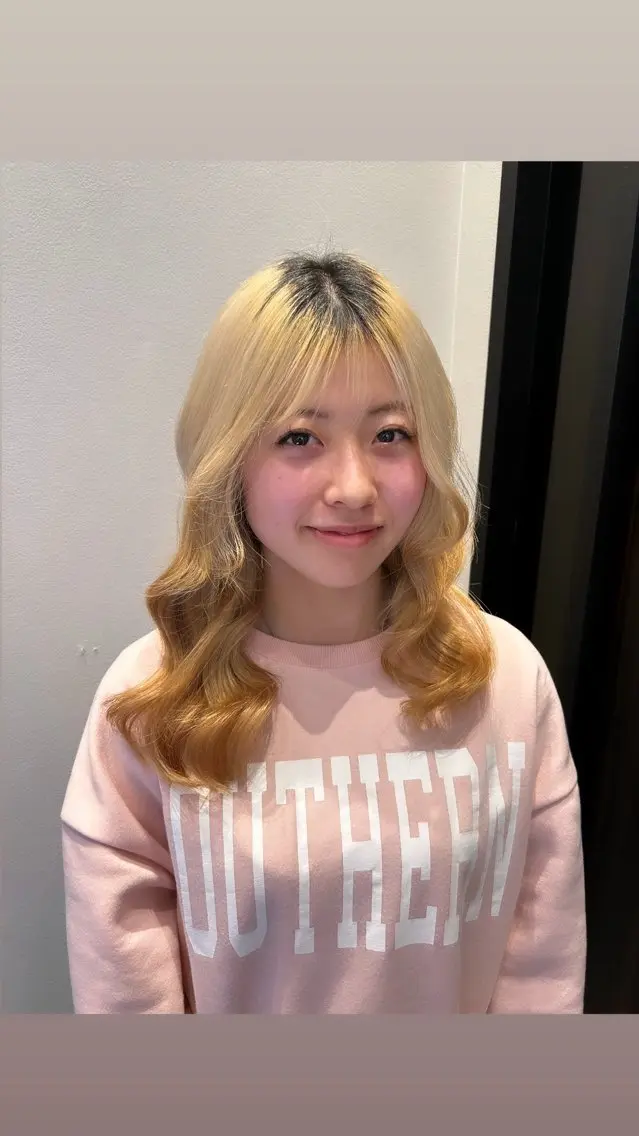 セミロング 吉野 琴音のヘアスタイル