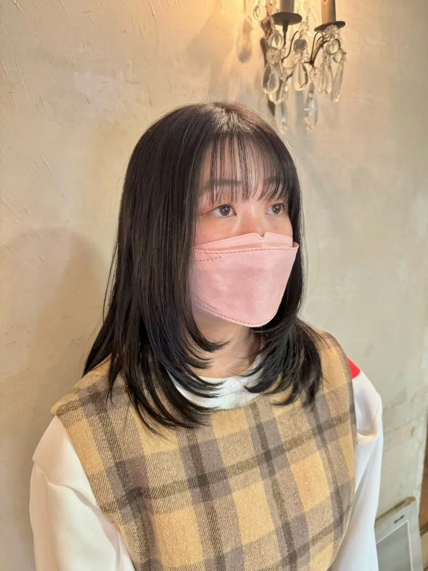 ロング レイヤーカット 前平 友慈のヘアスタイル