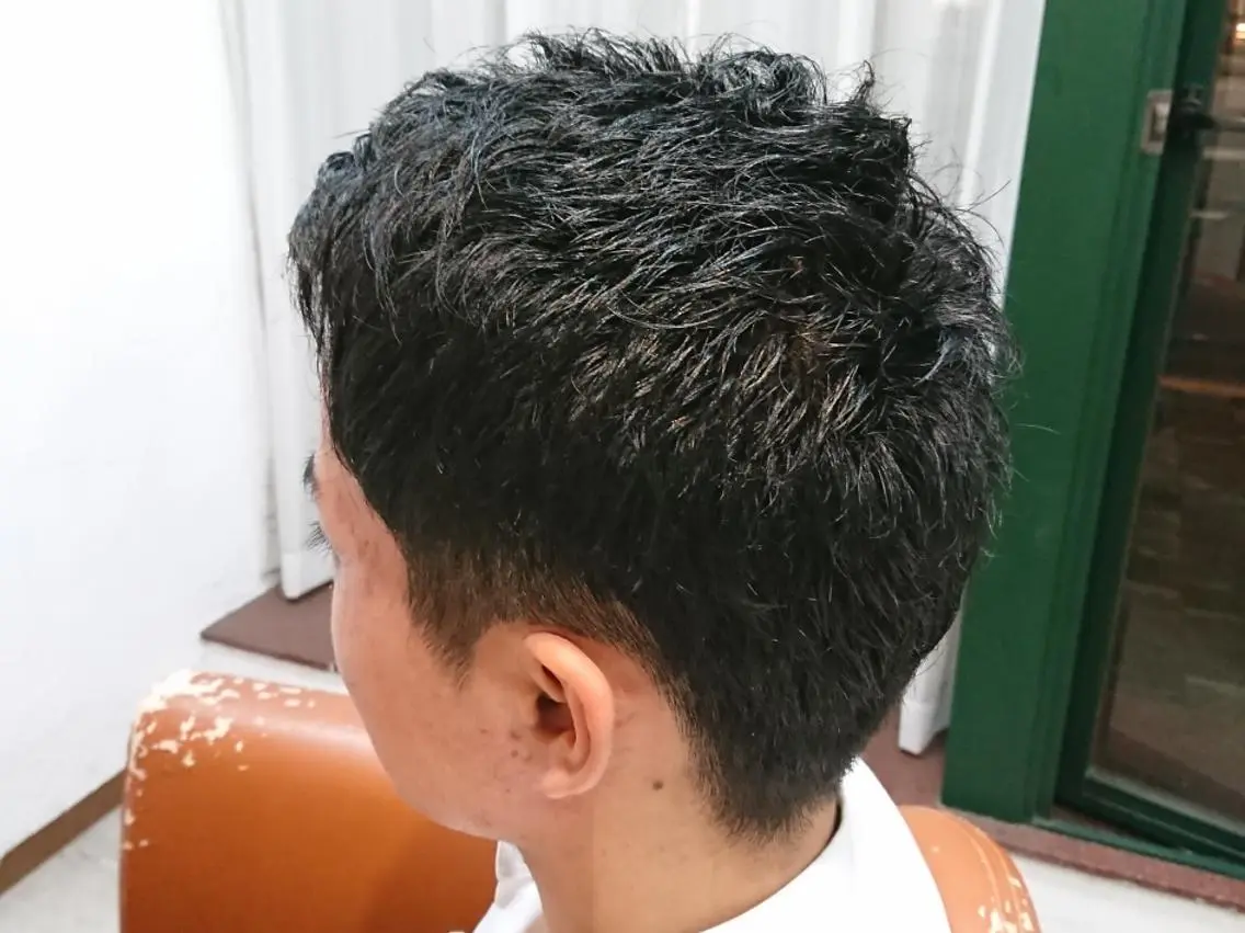 ショート メンズ ツーブロック 刈り上げ メンズのカットモデル 探してます🥺✨磯田のヘアスタイル
